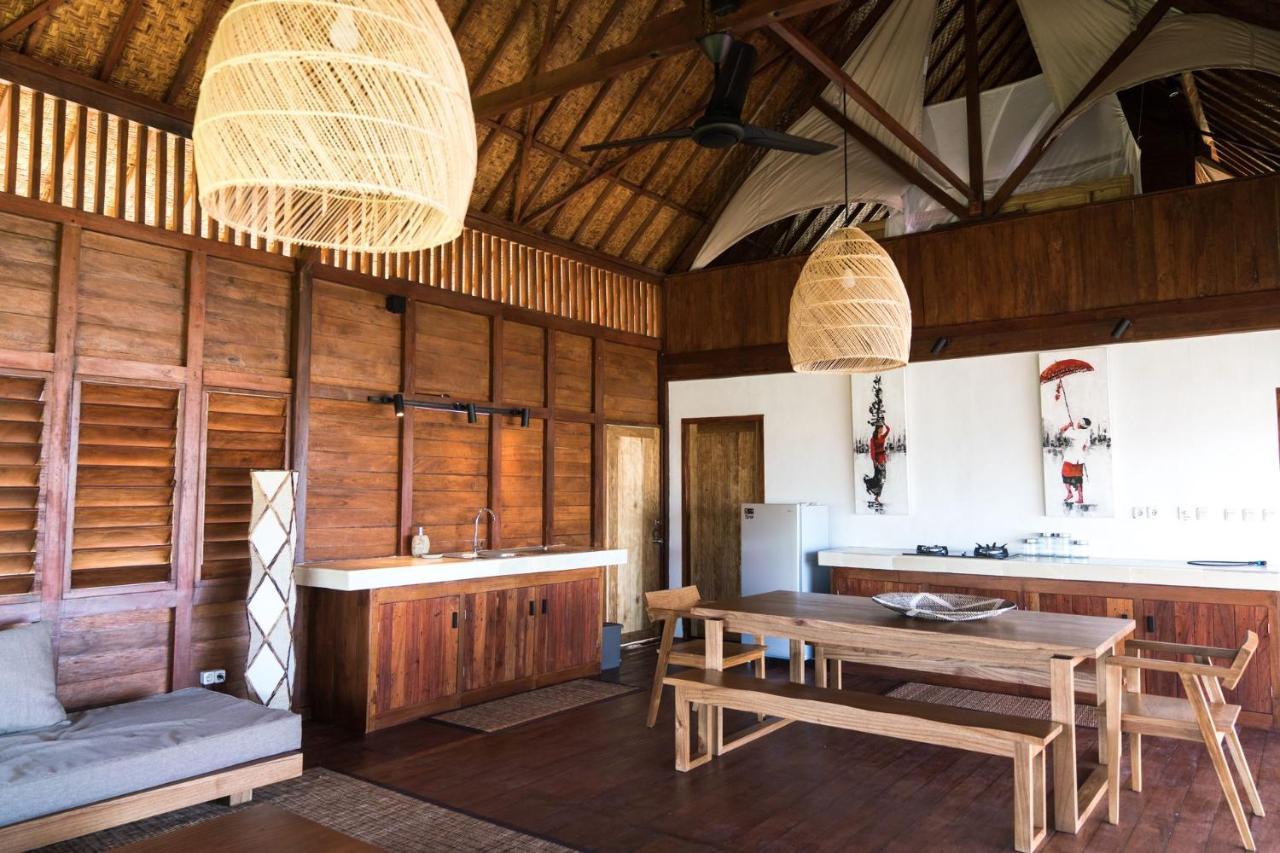 Naia Villas And Bungalows Sumbawa Sekongkang Buitenkant foto
